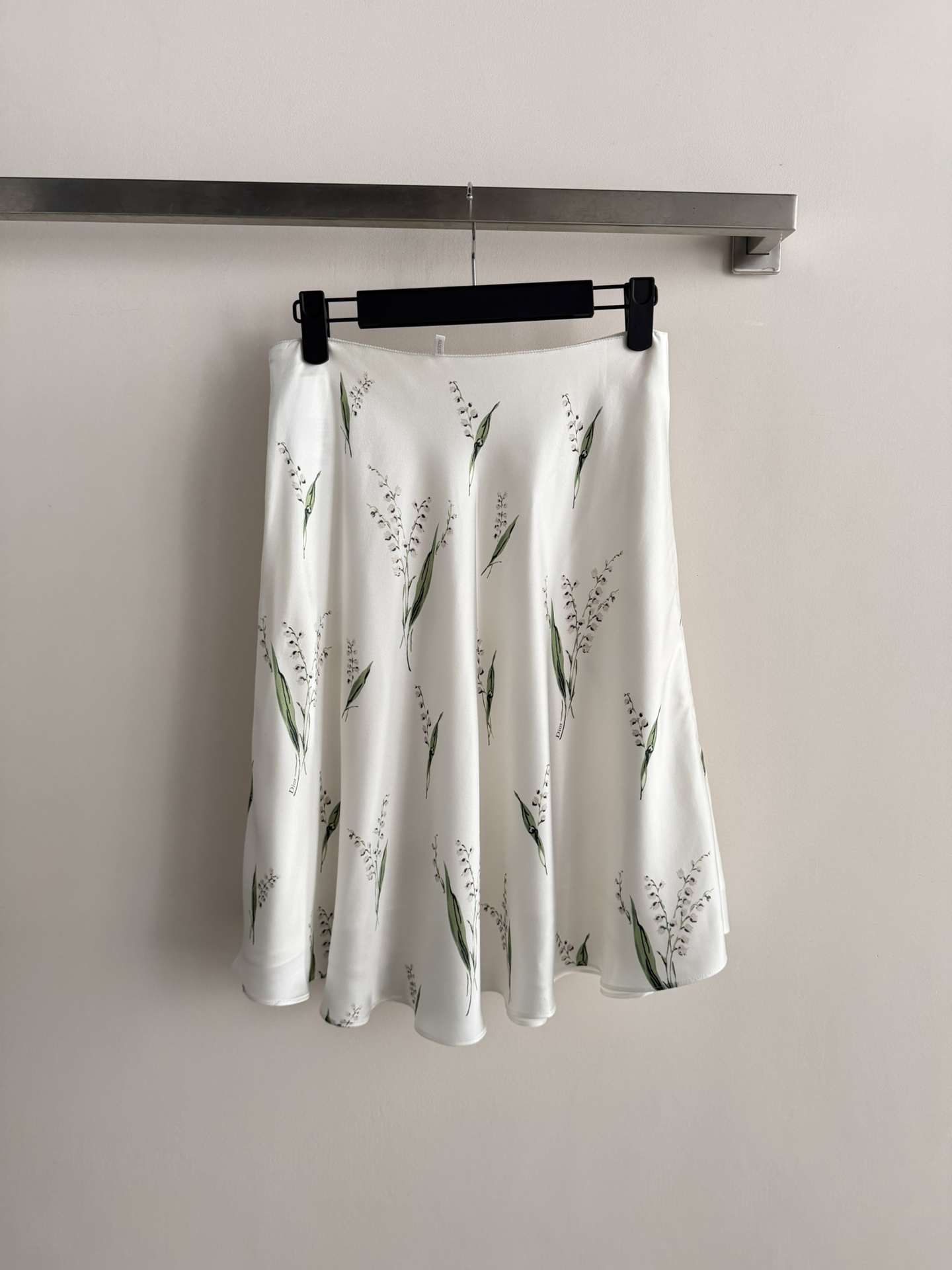 skirts and dresses woman
